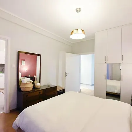 The Muse, Colorful Cozy Flat On Mitropoleos Downtown Apartment Thessaloniki Exterior photo